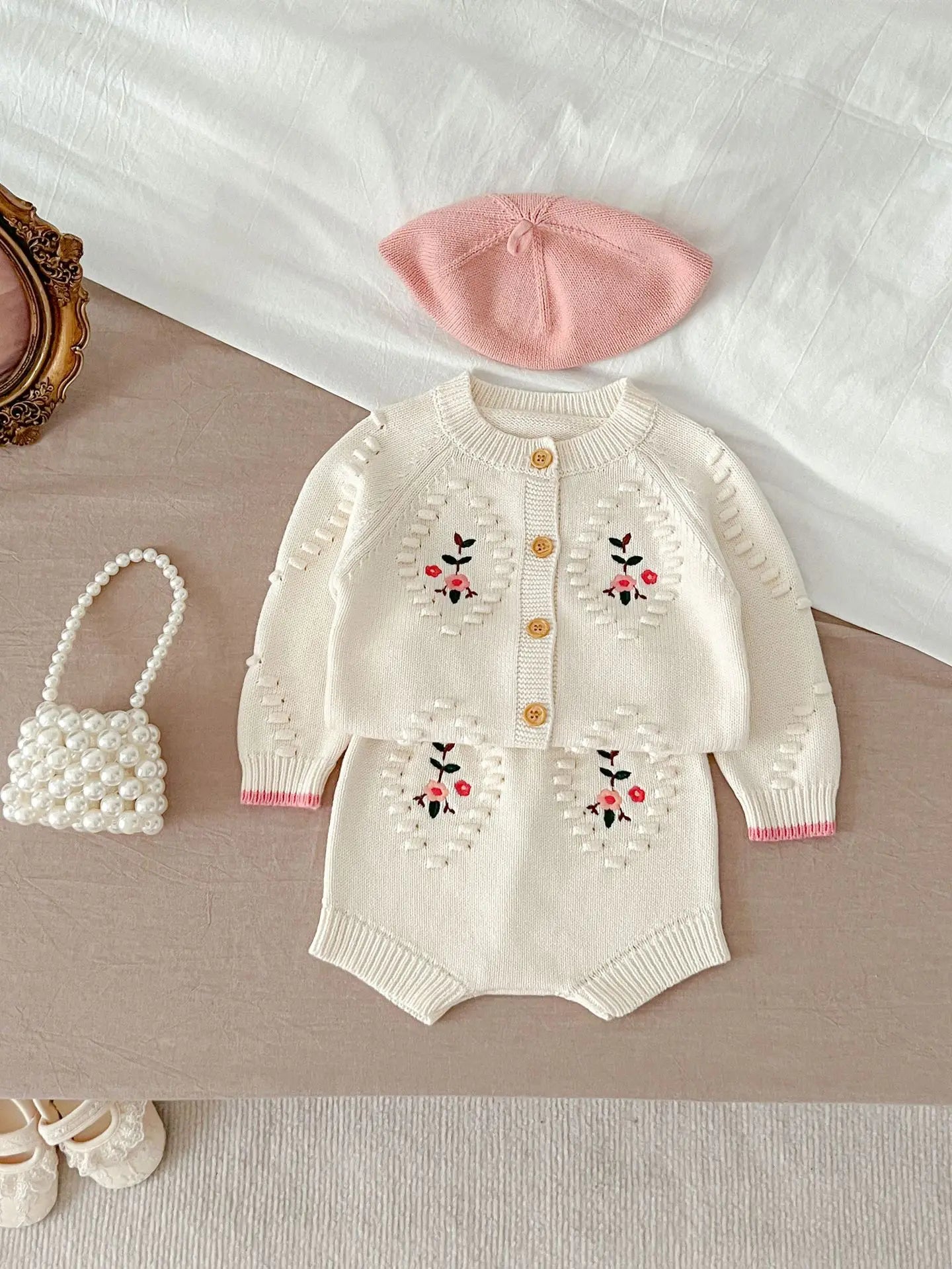 Embroidery White Cardigan & Shorts Two Piece Set