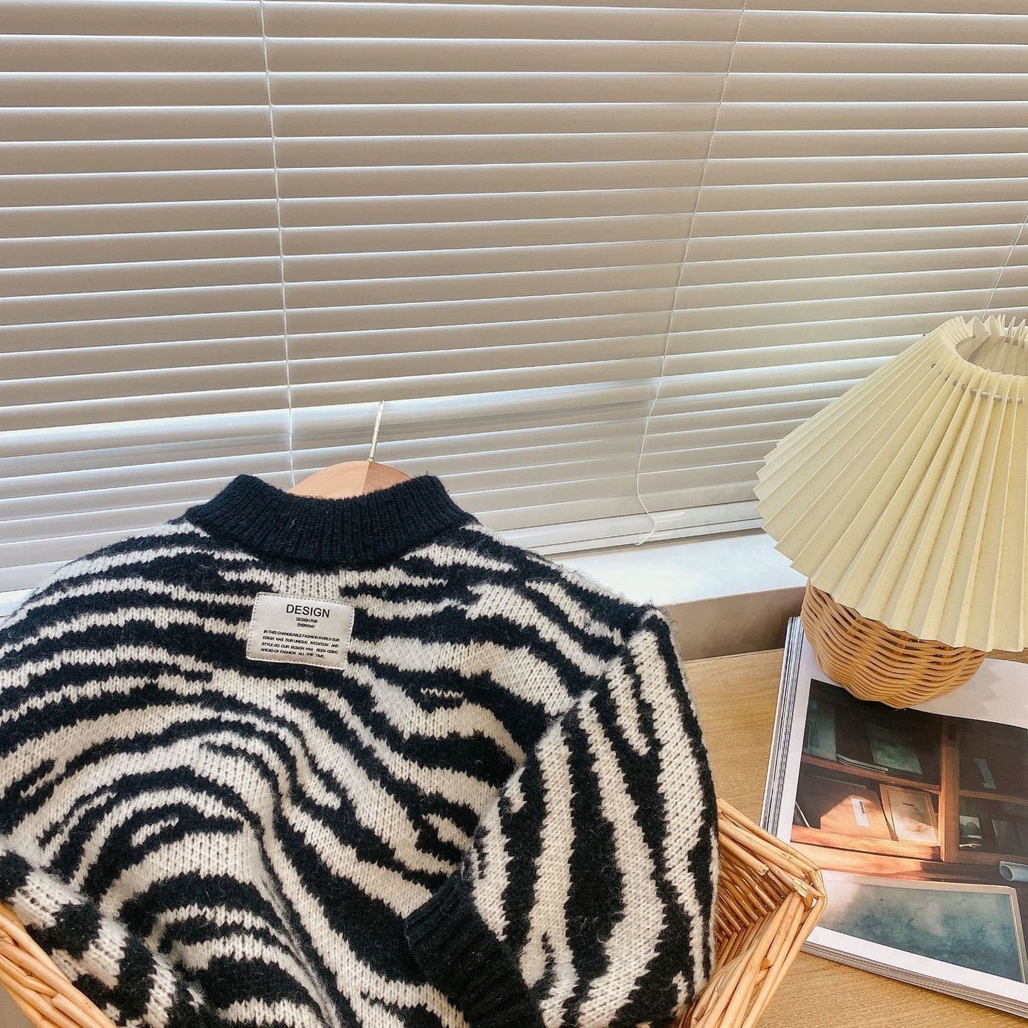 Zebra Knit Sweatshirt - JAC