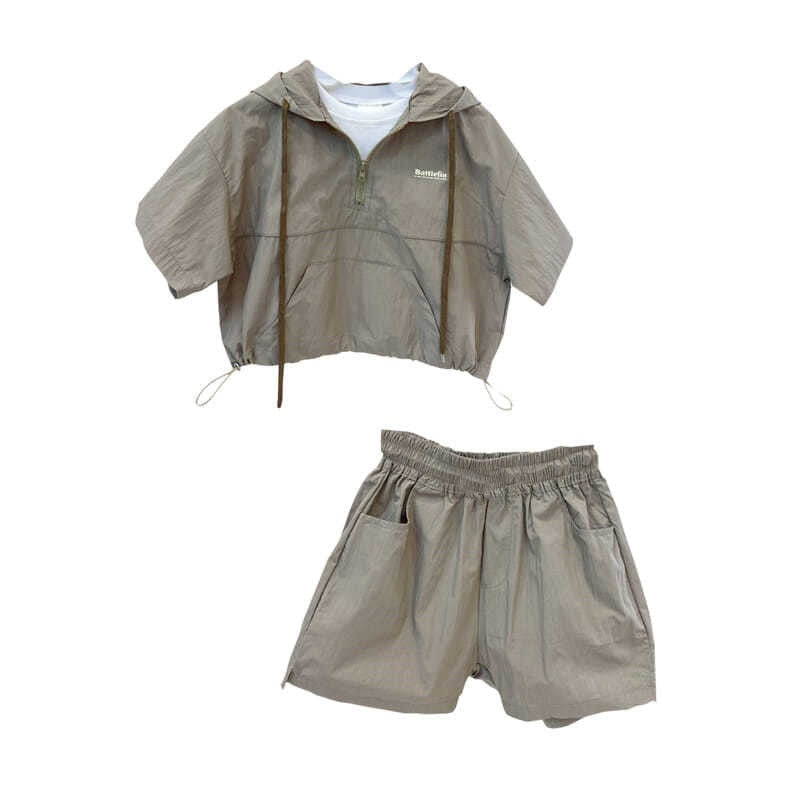 Boys Short-sleeved Lightweight Hooded Top & Shorts Set